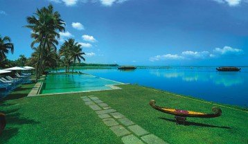 ENCHANTING KERALA VACATION